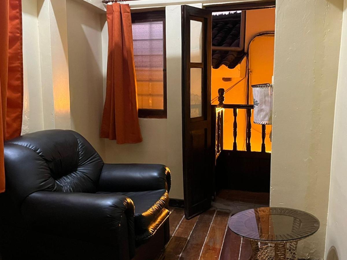 Hostal Andenes De Alabado Hotel Cuzco Kültér fotó